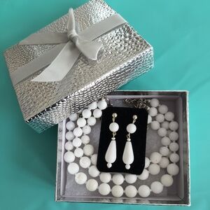 Chic White Necklace and Earring Set